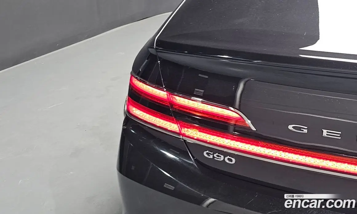 Genesis G90 2019 5.0 автомат (гидро), фото 9