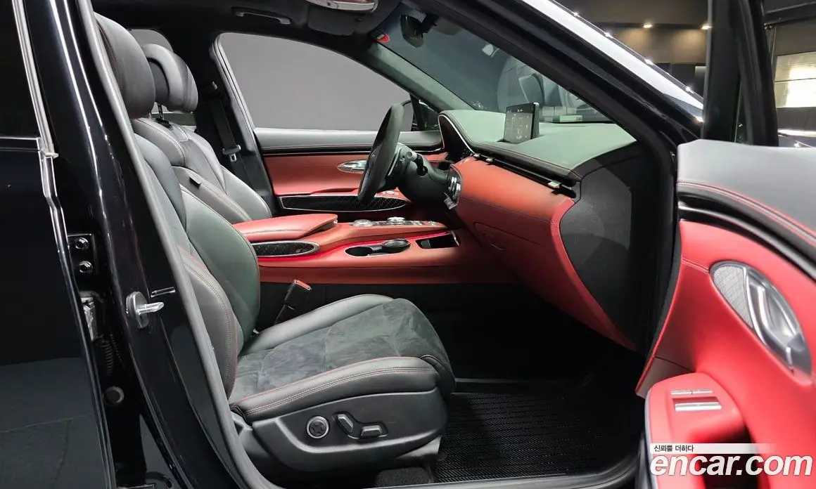 Genesis GV70 2021 2.5 автомат (гидро), фото 16