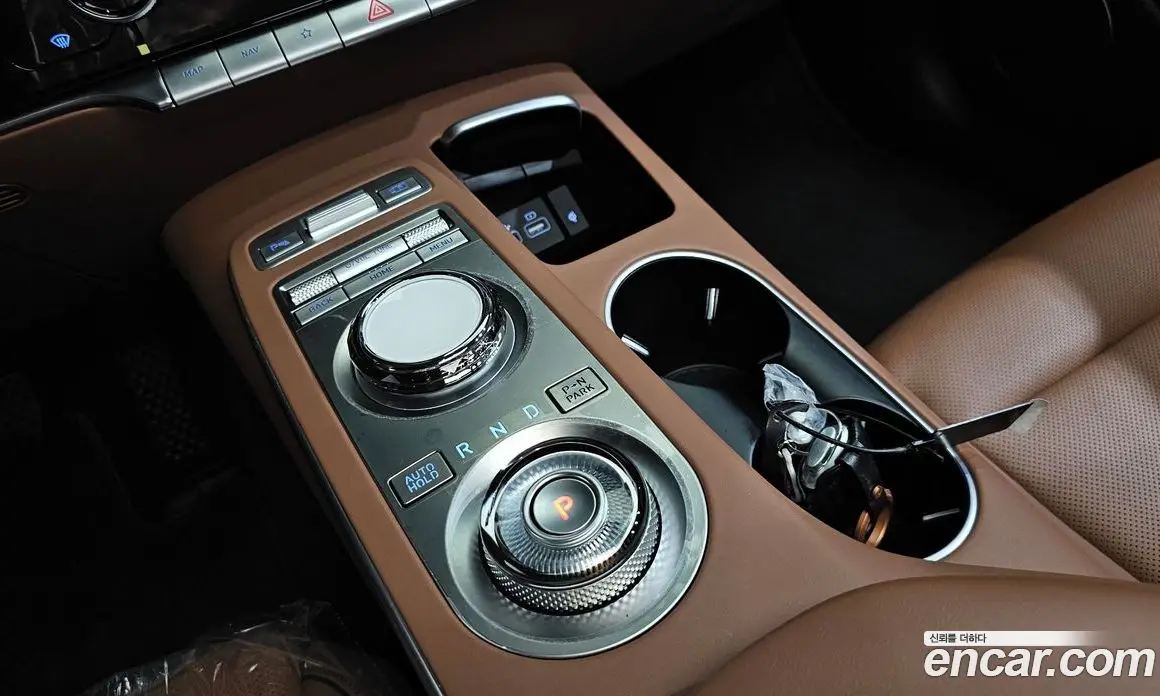 Genesis GV70 2022 2.5 автомат (гидро), фото 11