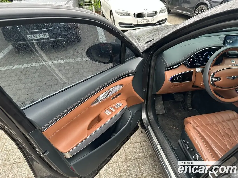 Genesis GV70 2023 2.5 автомат (гидро), фото 11