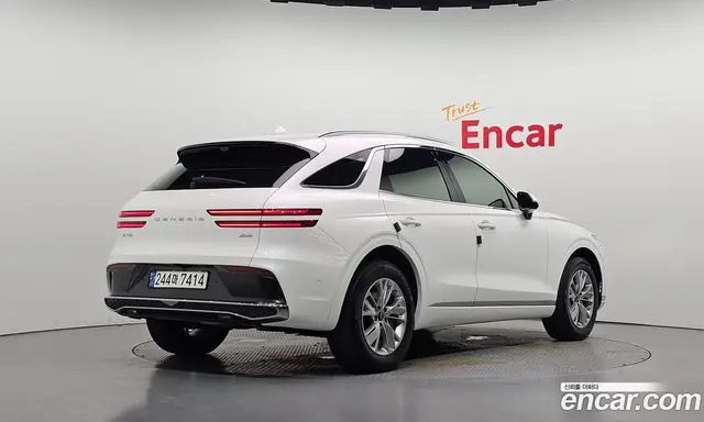 Genesis GV70 2025 2.5 автомат (гидро), миниатюра 2