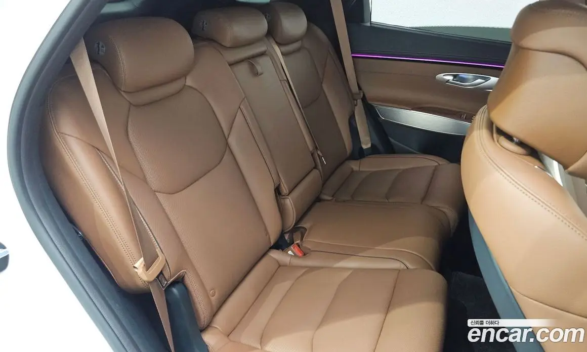 Genesis GV70 2025 2.5 автомат (гидро), фото 31