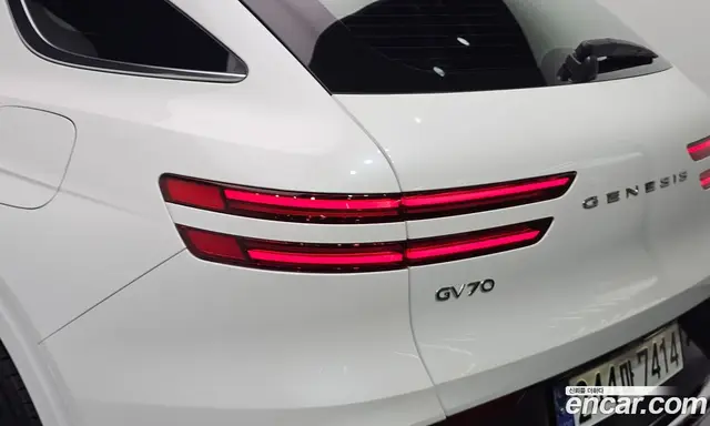 Genesis GV70 2025 2.5 автомат (гидро), миниатюра 9