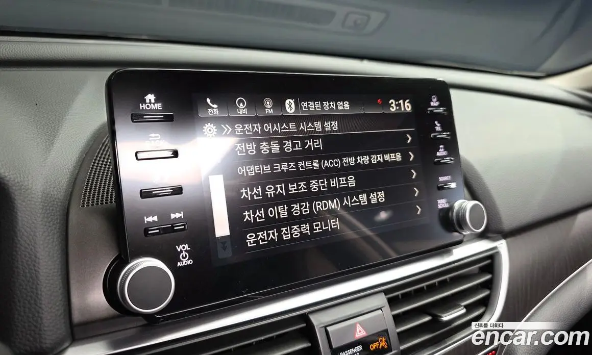 Honda Accord 2018 2.0 автомат (гидро), фото 22