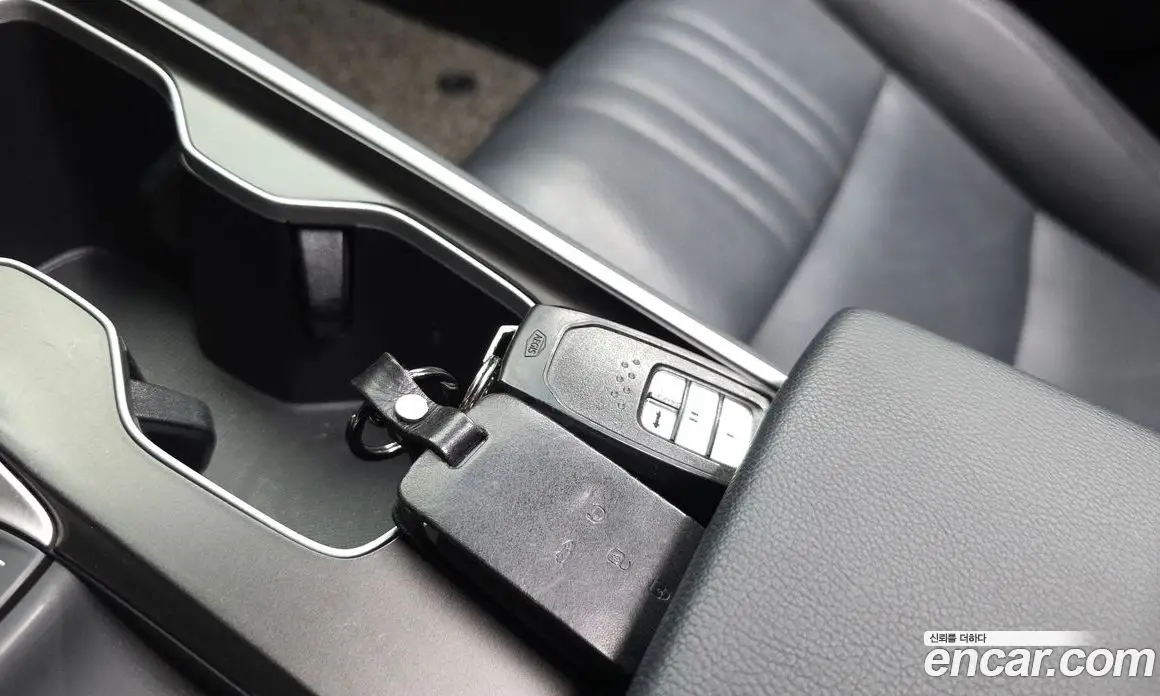 Honda Accord 2018 2.0 автомат (гидро), фото 35