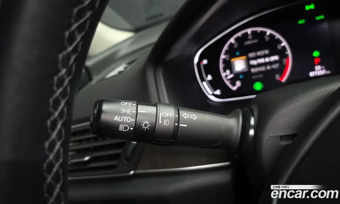 Honda Accord 2018 2.0 автомат (гидро), фото 37