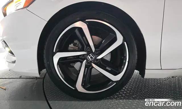 Honda Accord 2018 2.0 автомат (гидро), миниатюра 5