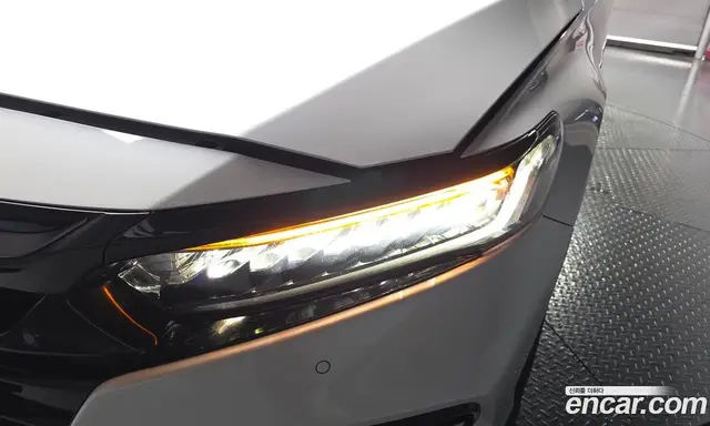 Honda Accord 2018 2.0 автомат (гидро), миниатюра 8