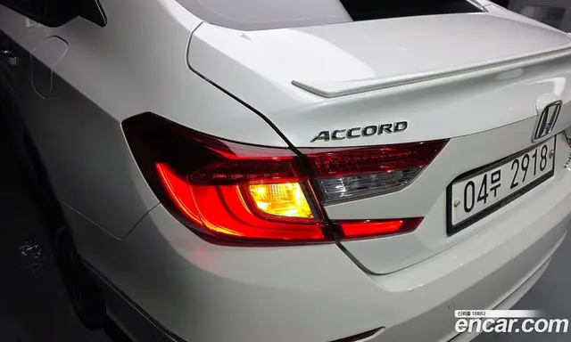 Honda Accord 2018 2.0 автомат (гидро), миниатюра 9