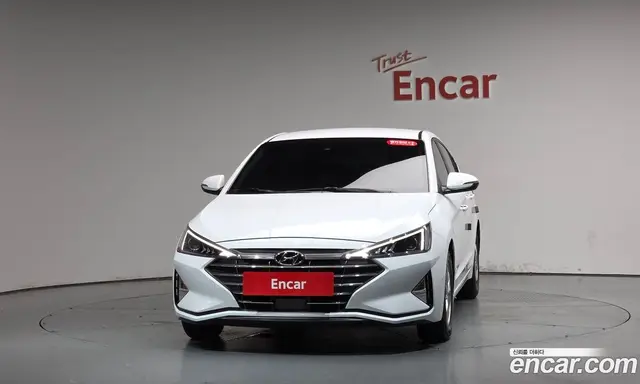Hyundai Avante 2019 1.6 автомат (гидро), миниатюра 2