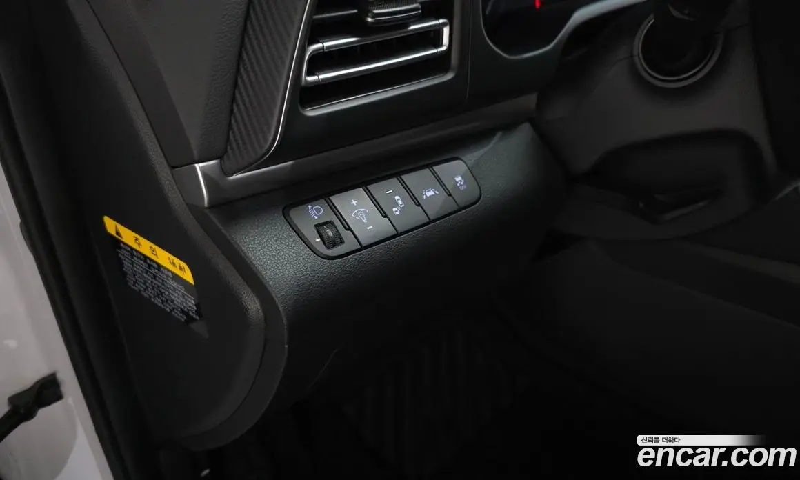 Hyundai Avante 2019 1.6 автомат (гидро), фото 23