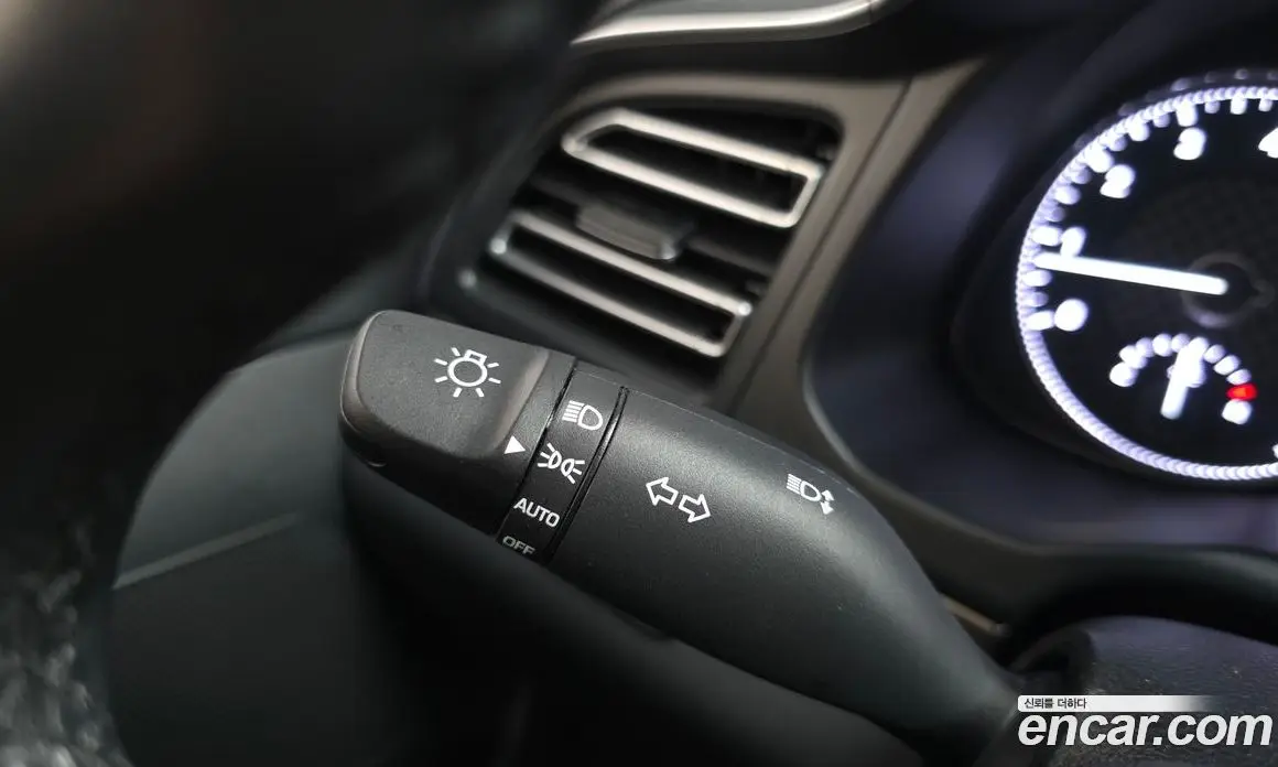 Hyundai Avante 2019 1.6 автомат (гидро), фото 29