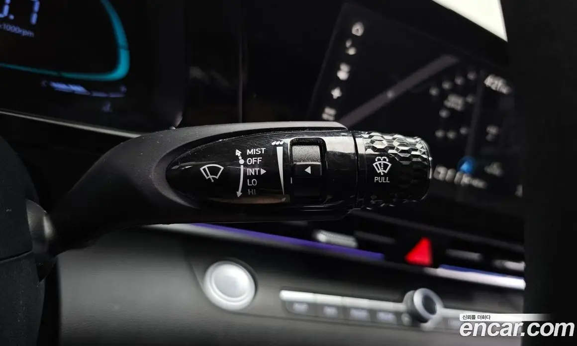 Hyundai Avante 2023 1.6 автомат (гидро), фото 31