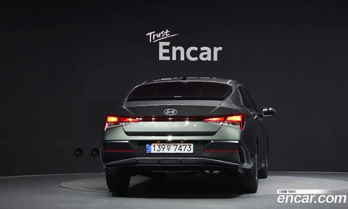Hyundai Avante 2025 1.6 автомат (гидро), фото 4