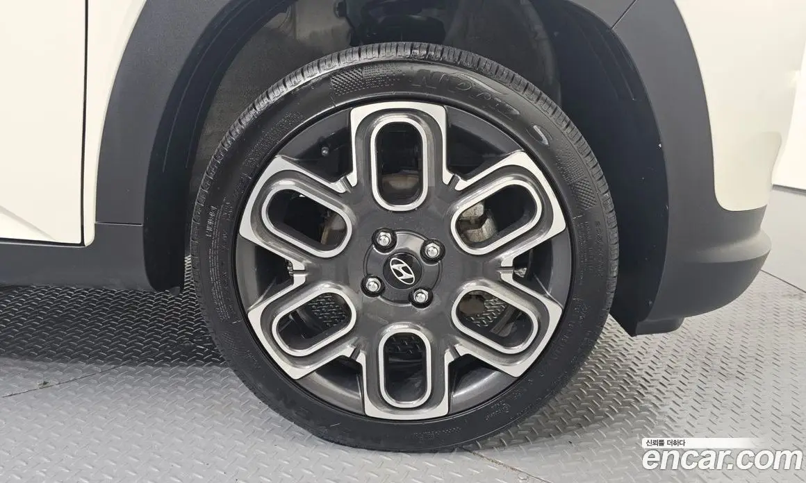 Hyundai Casper 2024 1.0 автомат (гидро), фото 7