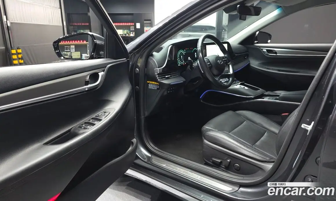 Hyundai Grandeur 2019 2.5 автомат (гидро), фото 13