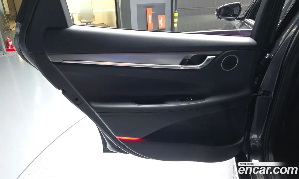 Hyundai Grandeur 2019 2.5 автомат (гидро), фото 15