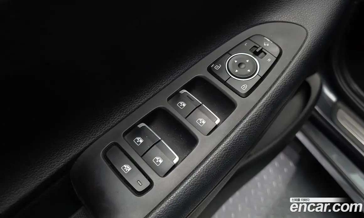 Hyundai Grandeur 2019 2.5 автомат (гидро), фото 30