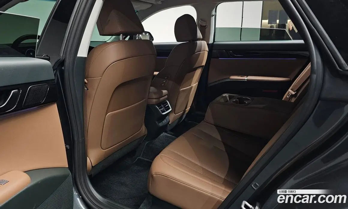 Hyundai Grandeur 2023 2.5 автомат (гидро), фото 15