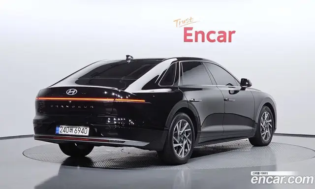 Hyundai Grandeur 2024 1.6 автомат (гидро), миниатюра 2