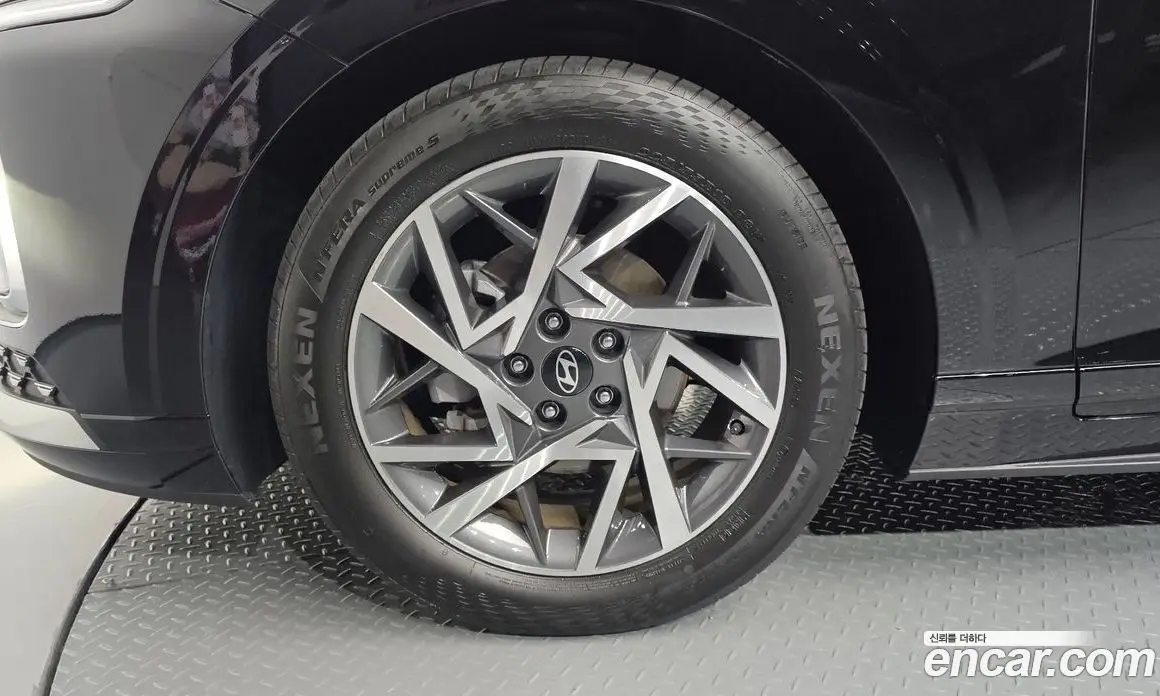 Hyundai Grandeur 2024 1.6 автомат (гидро), фото 5