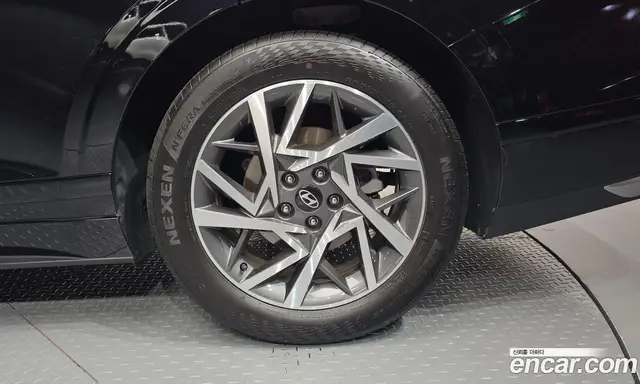 Hyundai Grandeur 2024 1.6 автомат (гидро), миниатюра 7