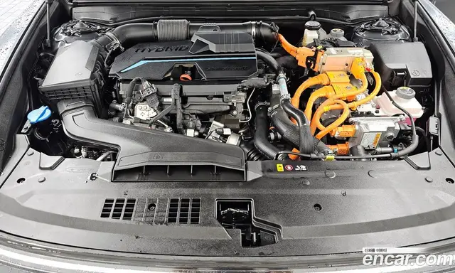 Hyundai Grandeur 2024 1.6 автомат (гидро), миниатюра 6