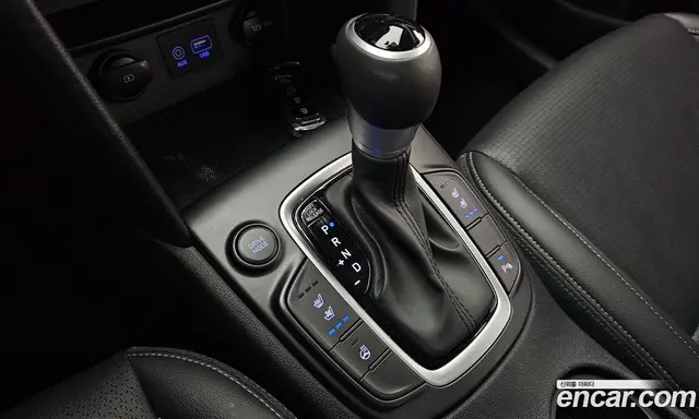 Hyundai Kona 2019 1.6 автомат (гидро), миниатюра 9