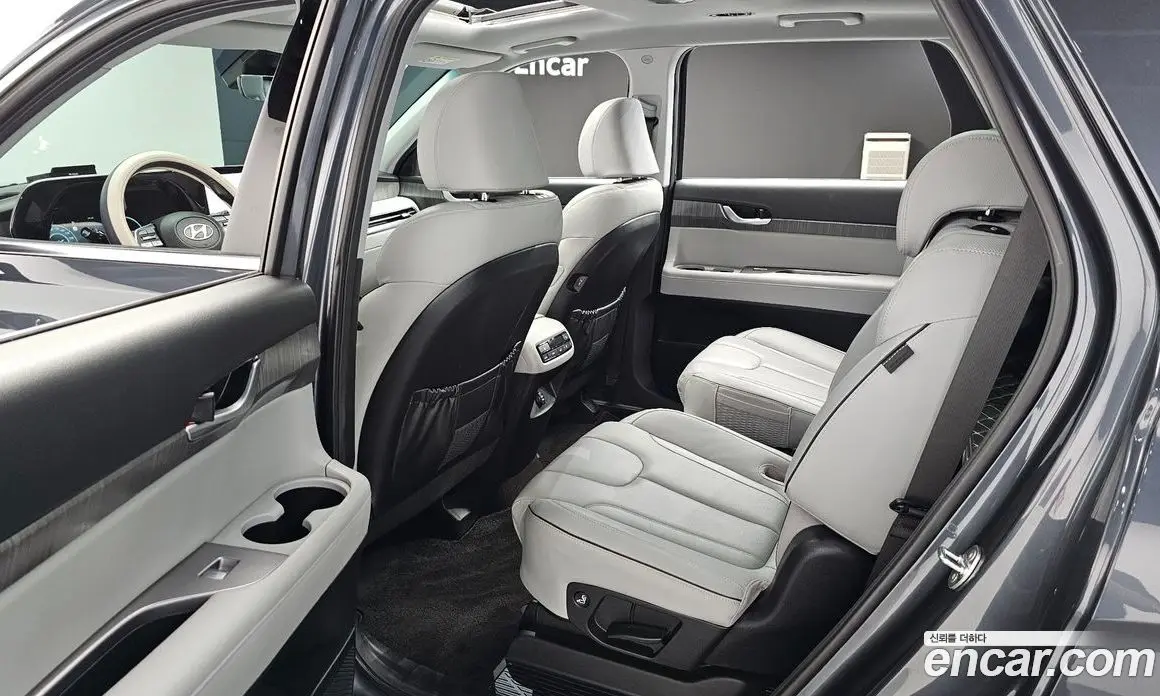 Hyundai Palisade 2023 2.2 автомат (гидро), фото 11