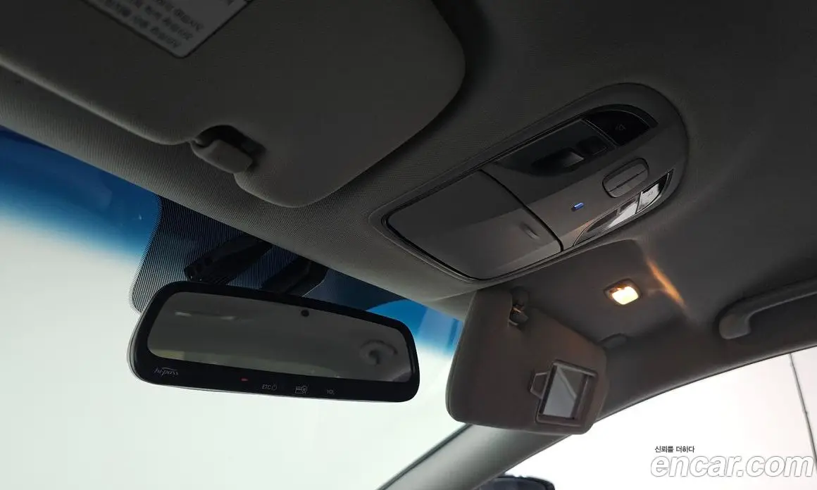 Hyundai Sonata 2013 2.0 автомат (гидро), фото 16