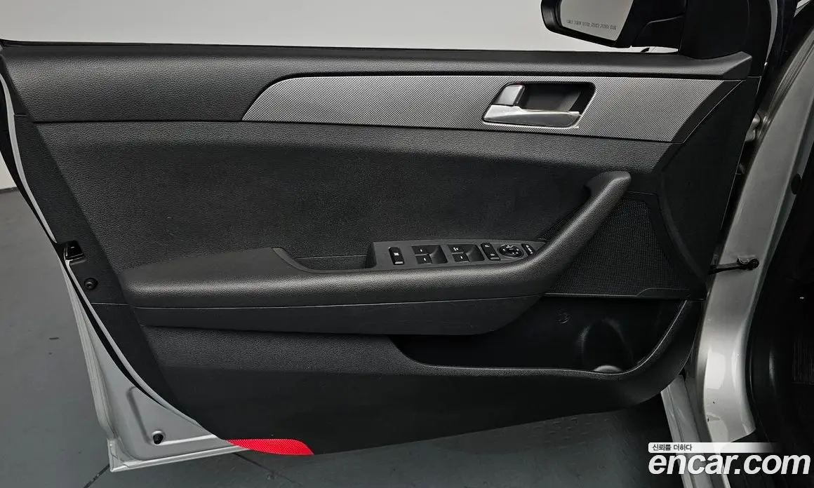 Hyundai Sonata 2014 2.0 автомат (гидро), фото 13