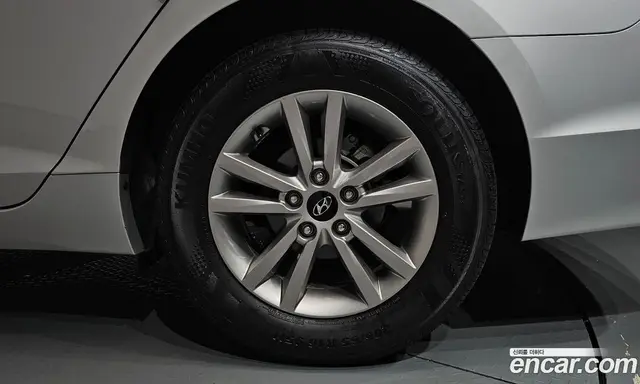 Hyundai Sonata 2014 2.0 автомат (гидро), миниатюра 6