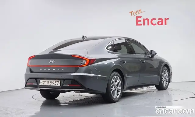 Hyundai Sonata 2022 2.0 автомат (гидро), миниатюра 2