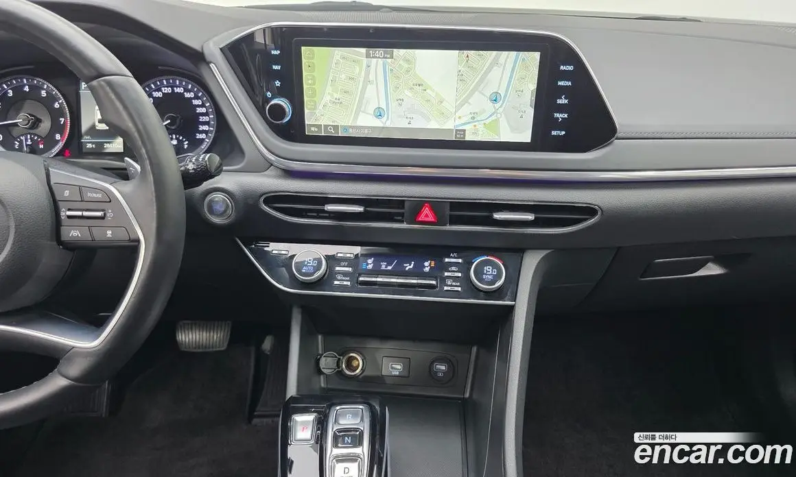 Hyundai Sonata 2022 2.0 автомат (гидро), фото 14