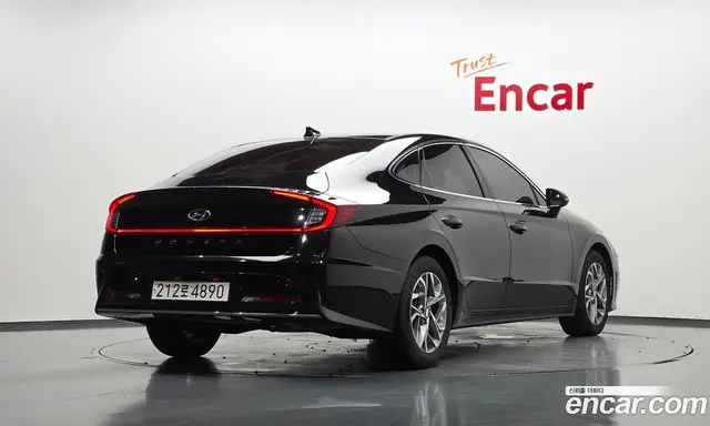 Hyundai Sonata 2022 2.0 автомат (гидро), миниатюра 2