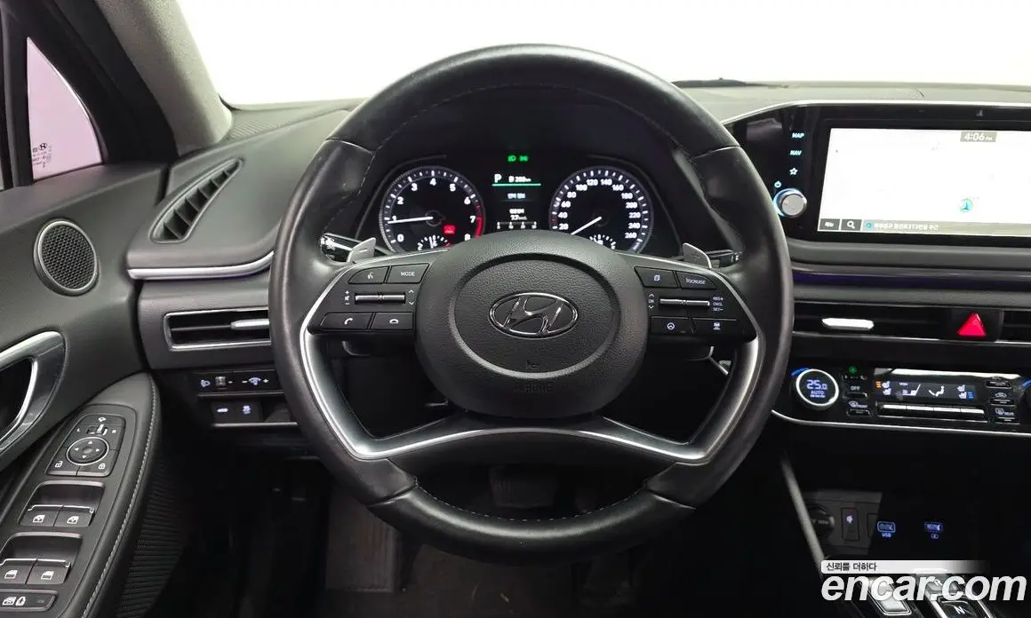 Hyundai Sonata 2022 2.0 автомат (гидро), фото 13