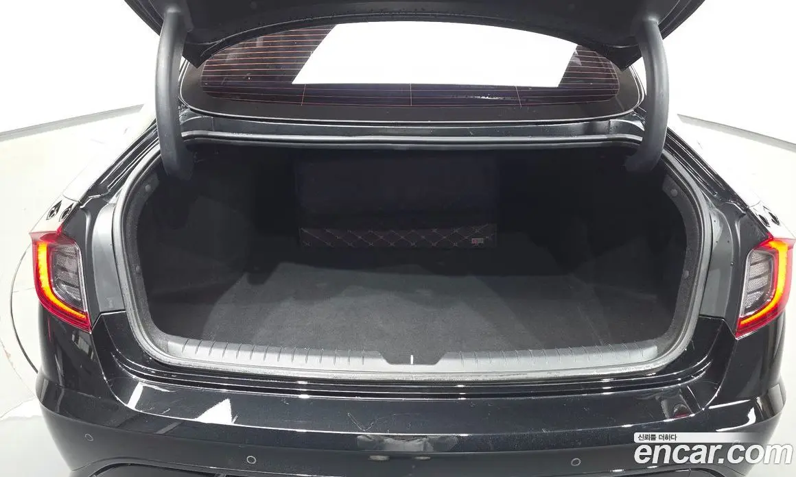 Hyundai Sonata 2022 2.0 автомат (гидро), фото 20