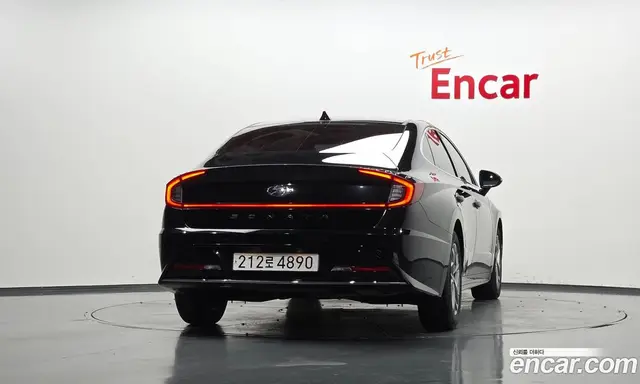 Hyundai Sonata 2022 2.0 автомат (гидро), миниатюра 4
