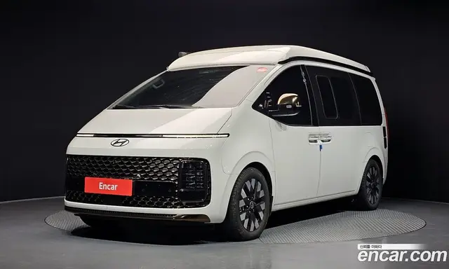 Hyundai Staria 2024 2.2 автомат (гидро), миниатюра 1