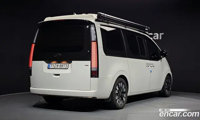 Hyundai Staria 2024 2.2 автомат (гидро), миниатюра 2