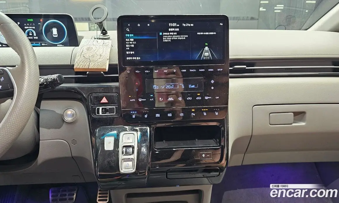 Hyundai Staria 2024 2.2 автомат (гидро), фото 13