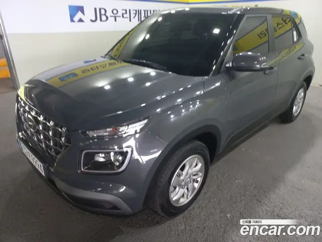 Hyundai Venue 2023 1.6 автомат (гидро), миниатюра 1