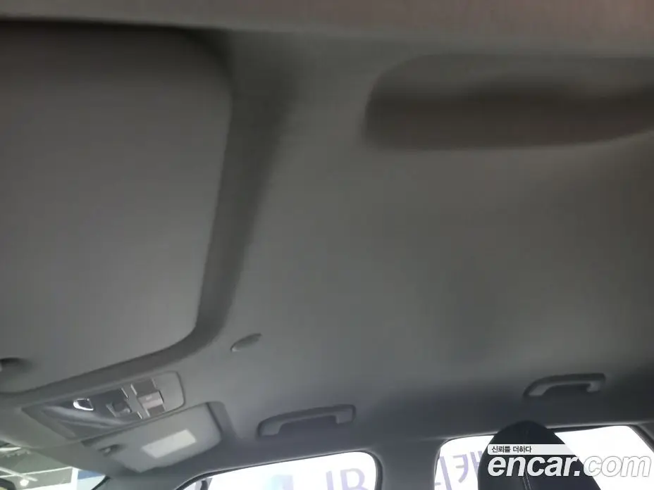 Hyundai Venue 2023 1.6 автомат (гидро), фото 16