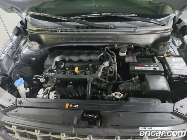 Hyundai Venue 2023 1.6 автомат (гидро), миниатюра 6