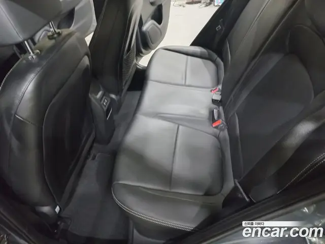 Hyundai Venue 2023 1.6 автомат (гидро), миниатюра 10