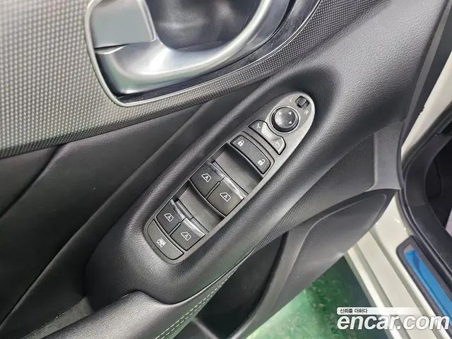 Infiniti Q50 2016 2.1 автомат (гидро), миниатюра 7