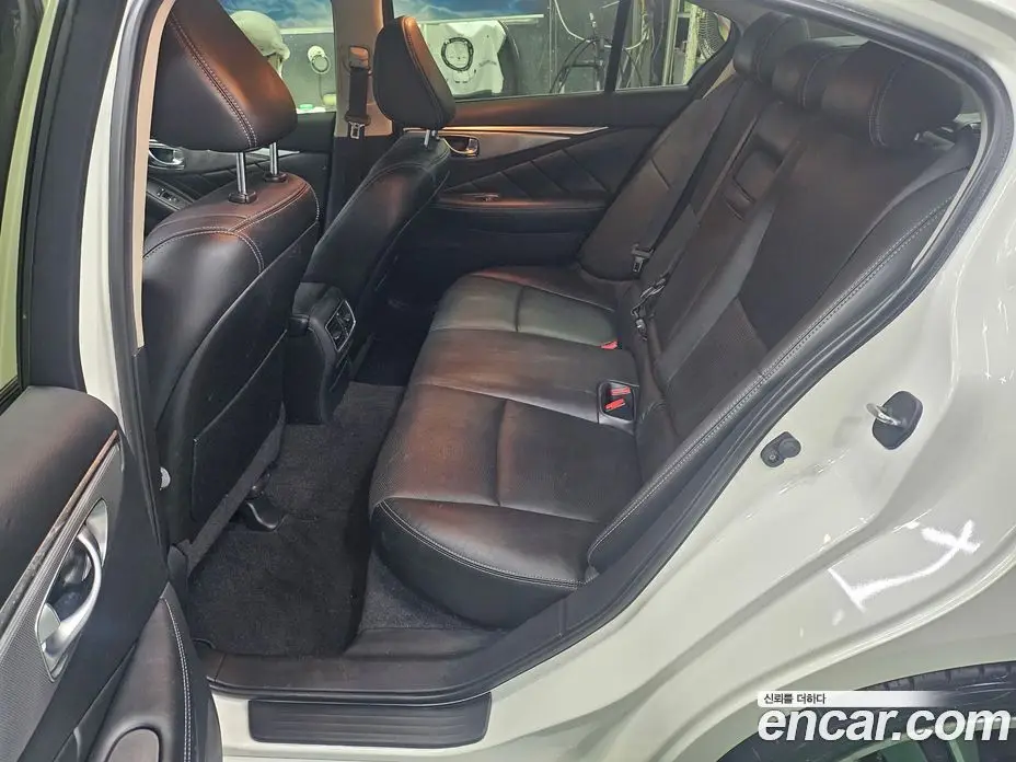 Infiniti Q50 2016 2.1 автомат (гидро), фото 9