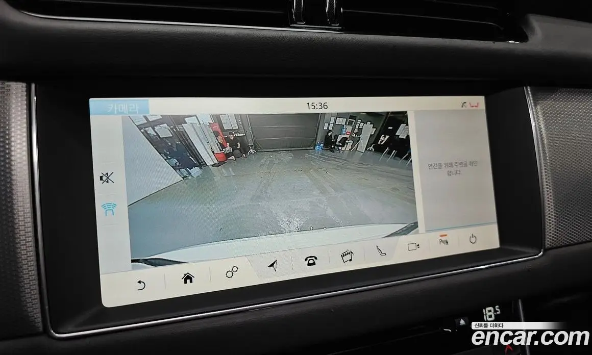 Jaguar XF 2018 2.0 автомат (гидро), фото 15