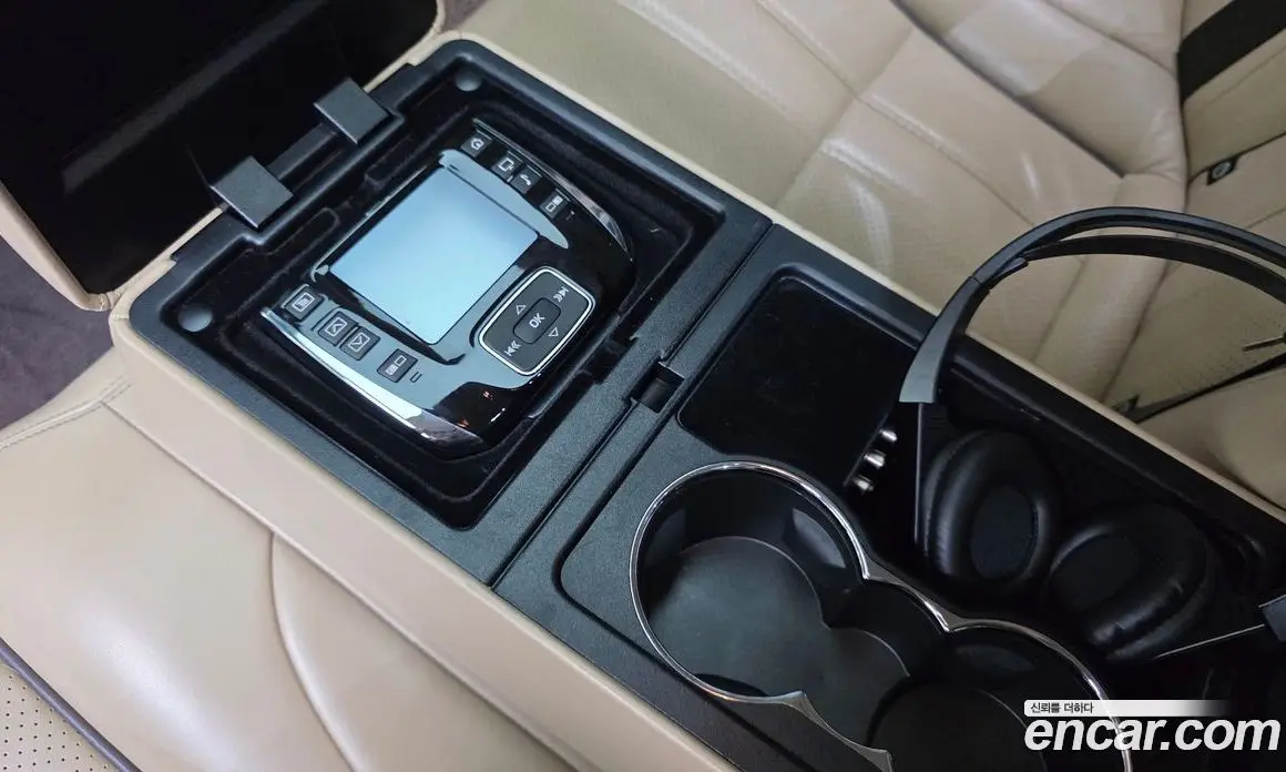 Jaguar XJ 2011 5.0 автомат (гидро), фото 17