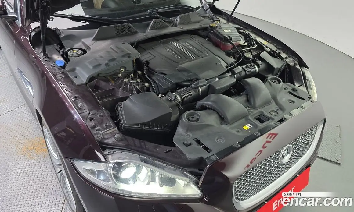Jaguar XJ 2011 5.0 автомат (гидро), фото 6